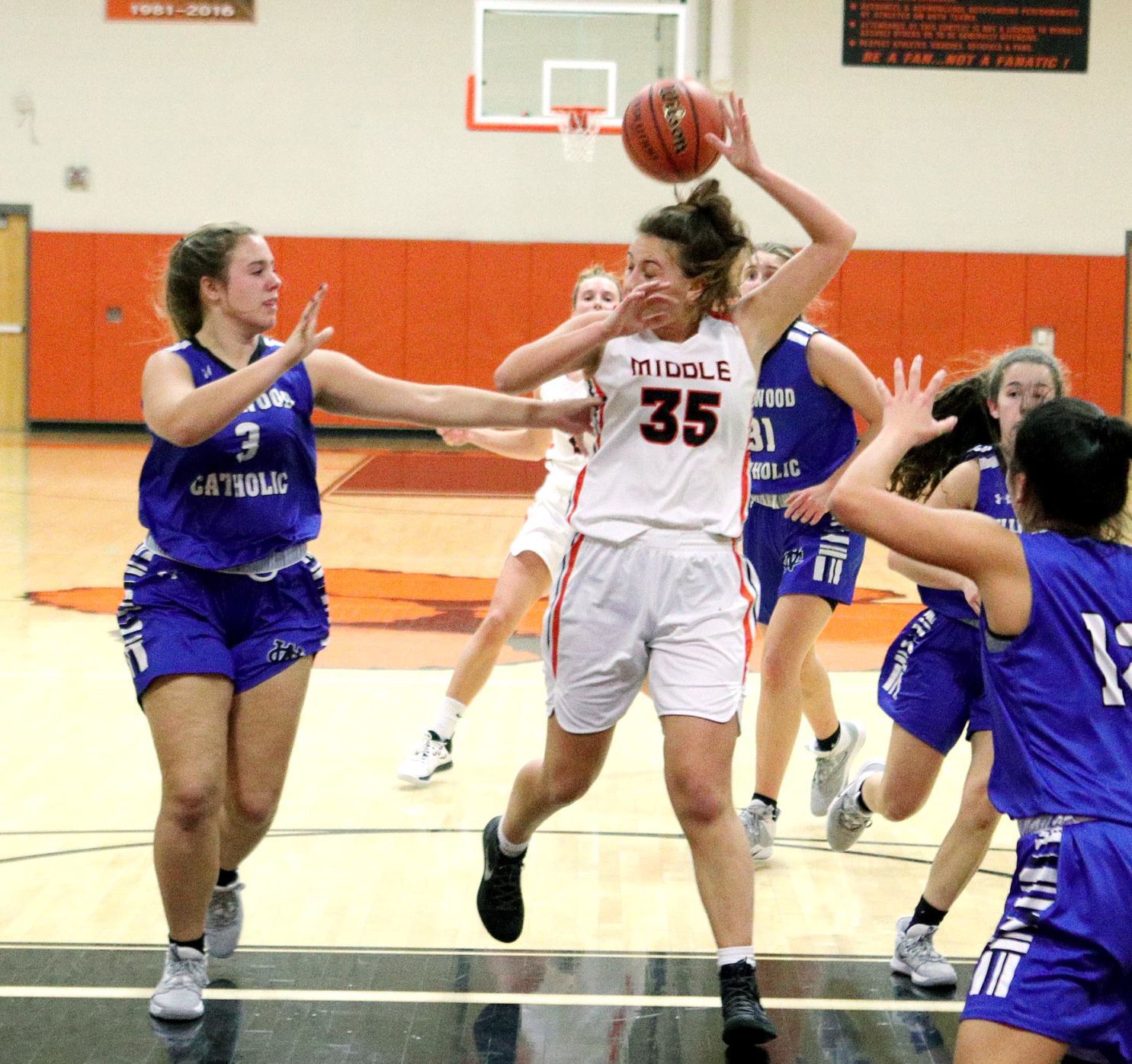 Middle vs Wildwood Catholic